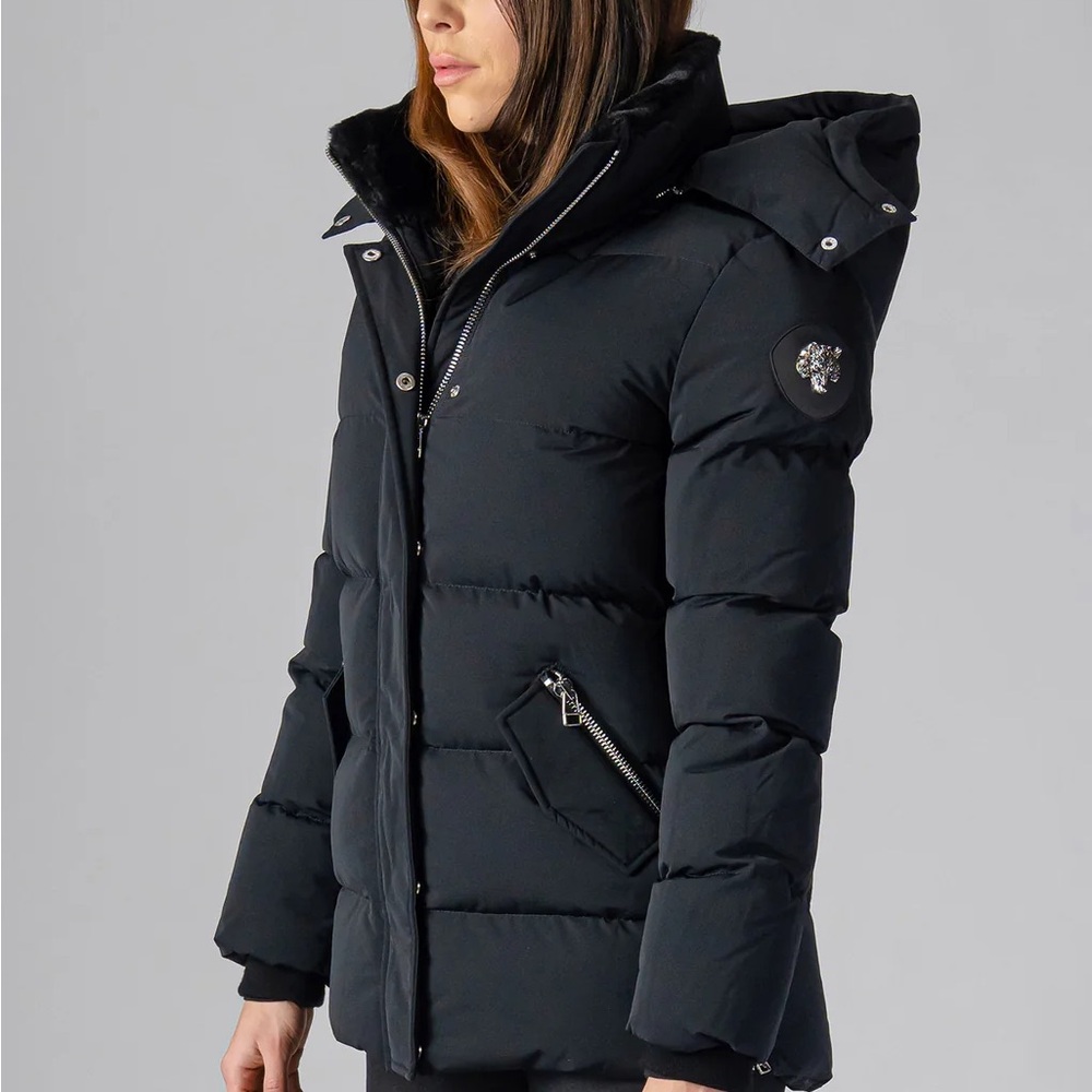 Woodpecker Women's Black Puffer Jacket